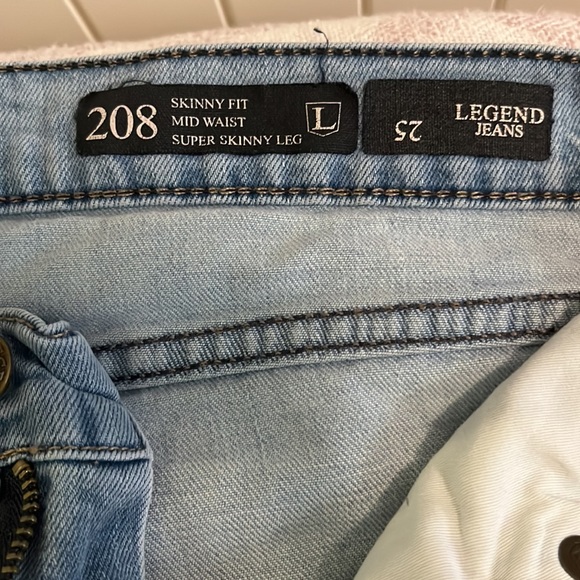 LEGEND BRAND- Skinny Light wash jeans - Picture 2 of 4